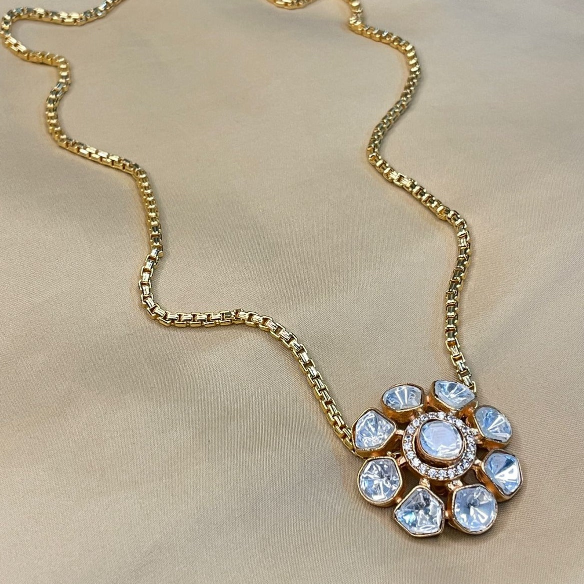 Classic Polki Flower Design Chain & Earrings - Abdesignsjewellery