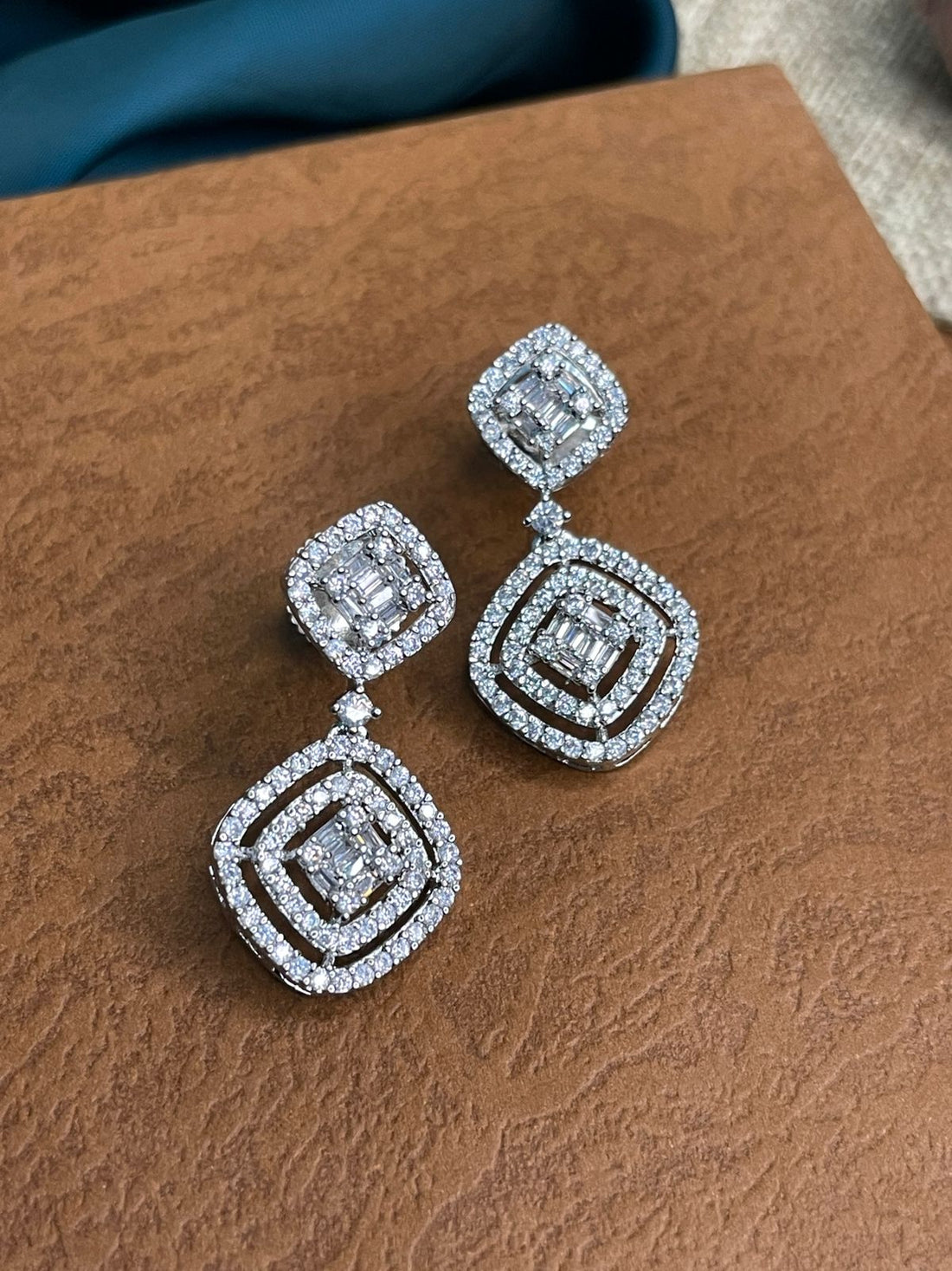 Cubic Attractive Diamond Earring - Abdesignsjewellery