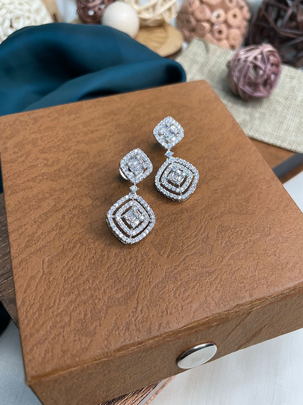 Cubic Attractive Diamond Earring - Abdesignsjewellery