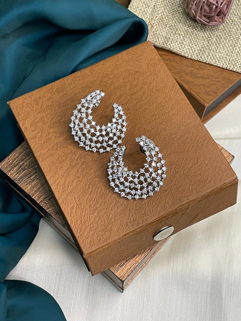 Beautiful American Diamond Party Wear Stud Earring - Abdesignsjewellery