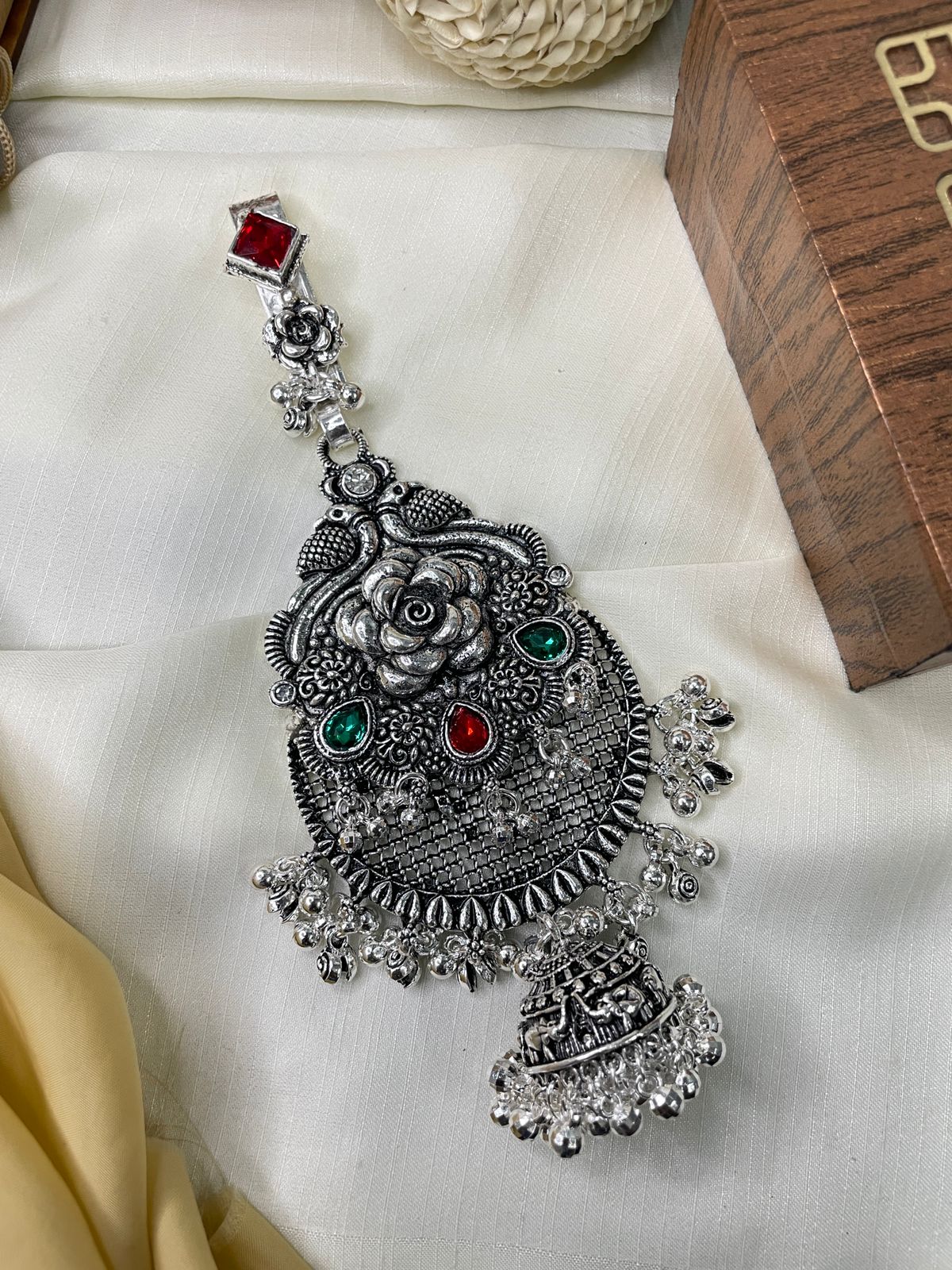 Silver Classic Red Stone Juda pin