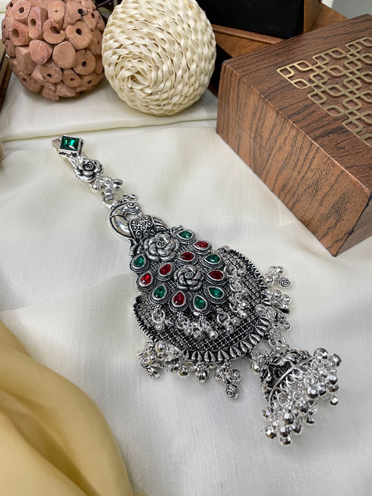 Silver Dazzling Long  Peacock Juda pin