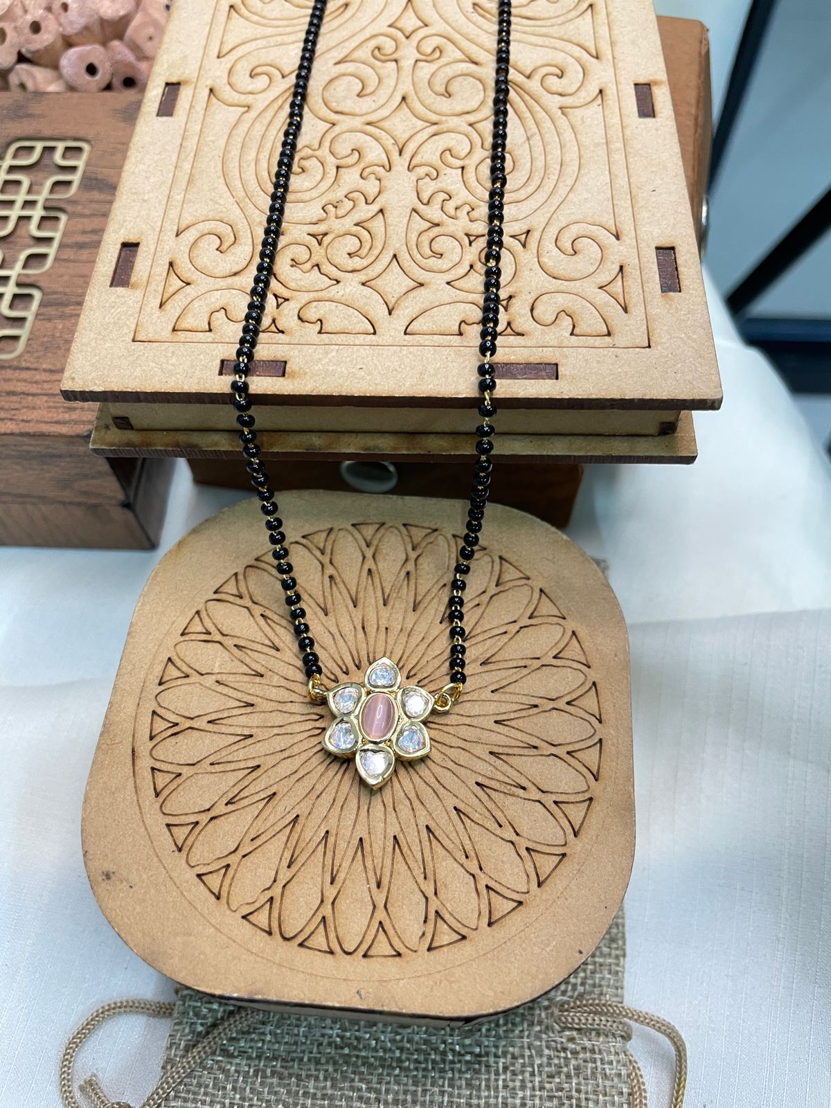 Stylish Unique Flower Polki Mangalsutra - Abdesignsjewellery