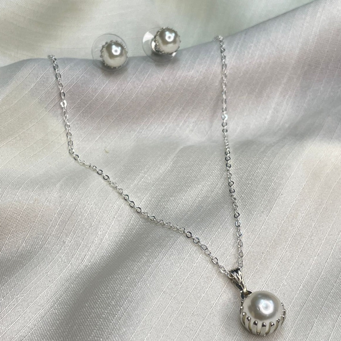 Dailywear Pearl Pendent Chain - Abdesignsjewellery