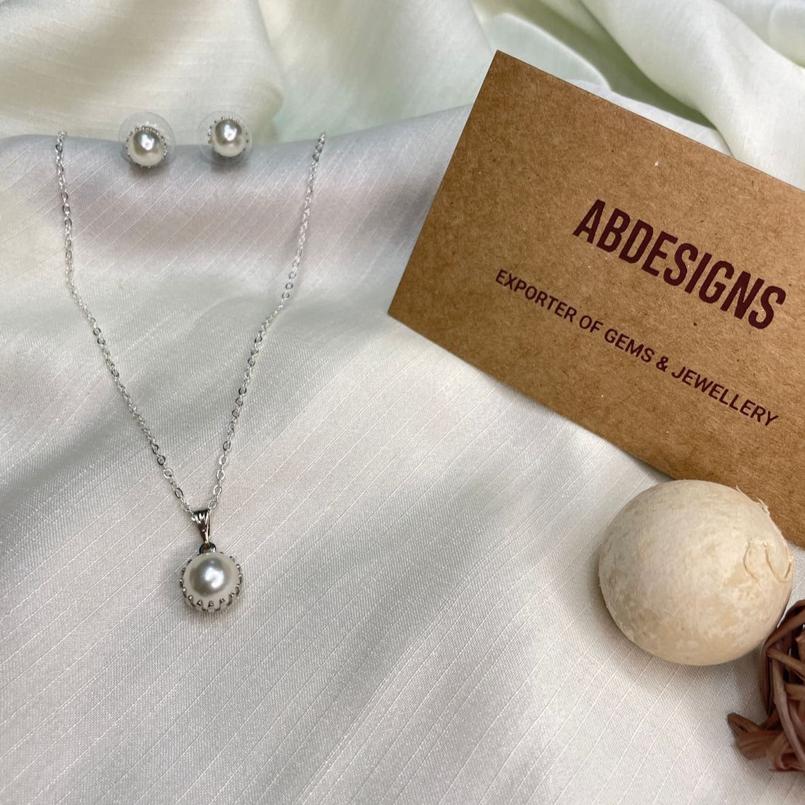 Dailywear Pearl Pendent Chain - Abdesignsjewellery
