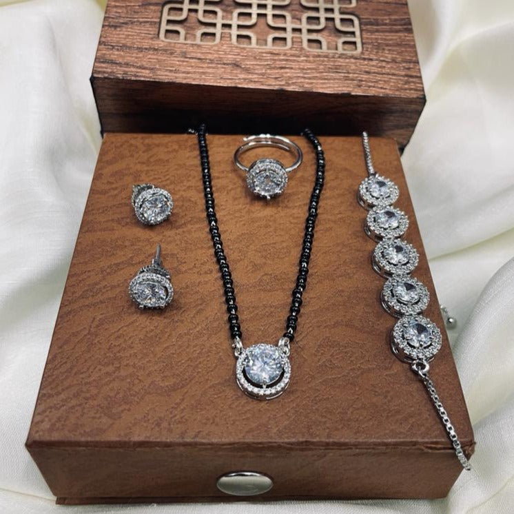 Alluring High Quality Jewellery Combo - Abdesignsjewellery