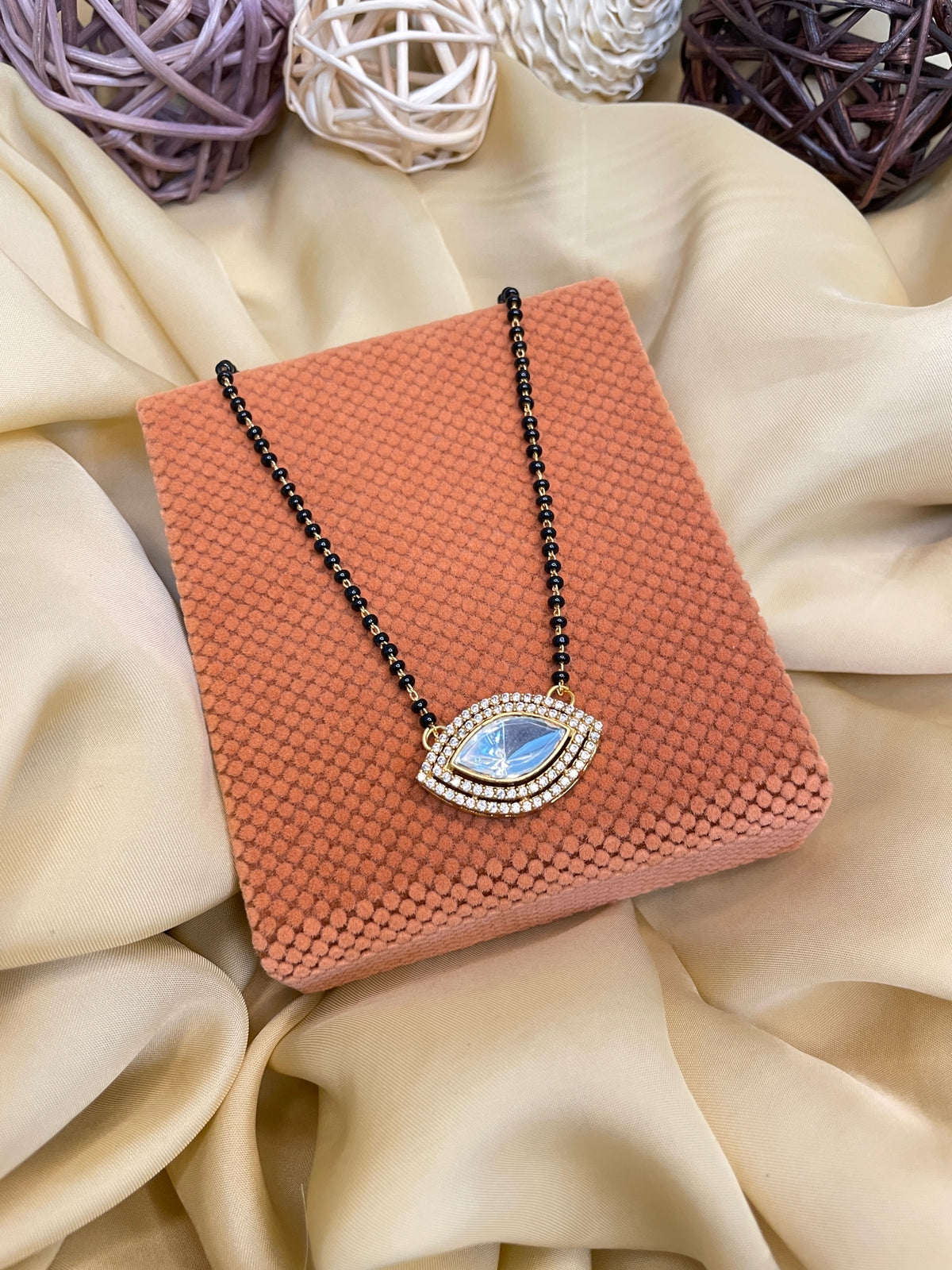 Gold Marquis Polki Mangalsutra - Abdesignsjewellery