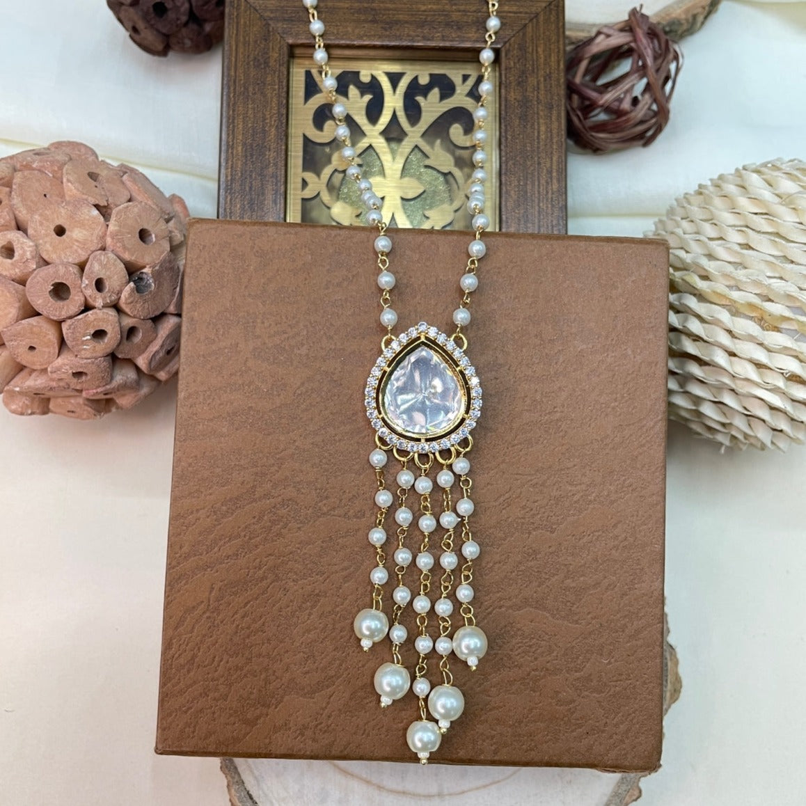 Single Uncut Polki Kundan Pendent Set Necklace