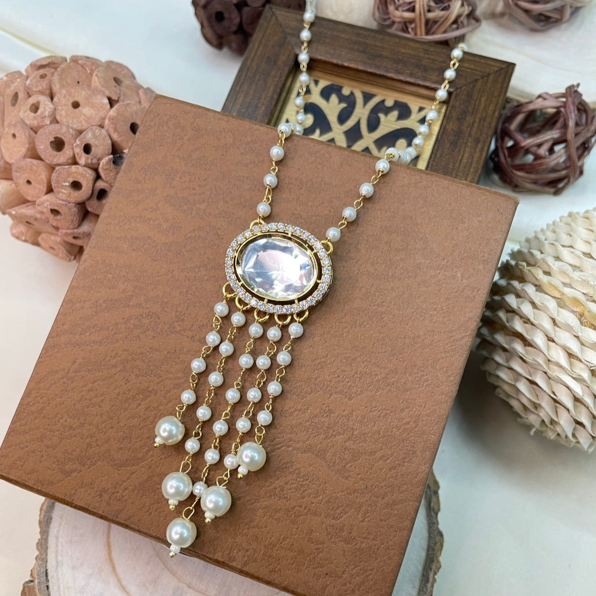 Single Uncut Polki Kundan Pendent Set Necklace