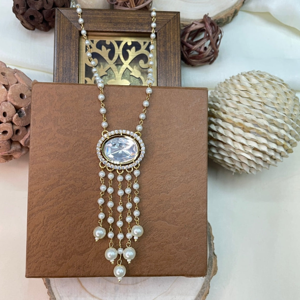 Single Uncut Polki Kundan Pendent Set Necklace