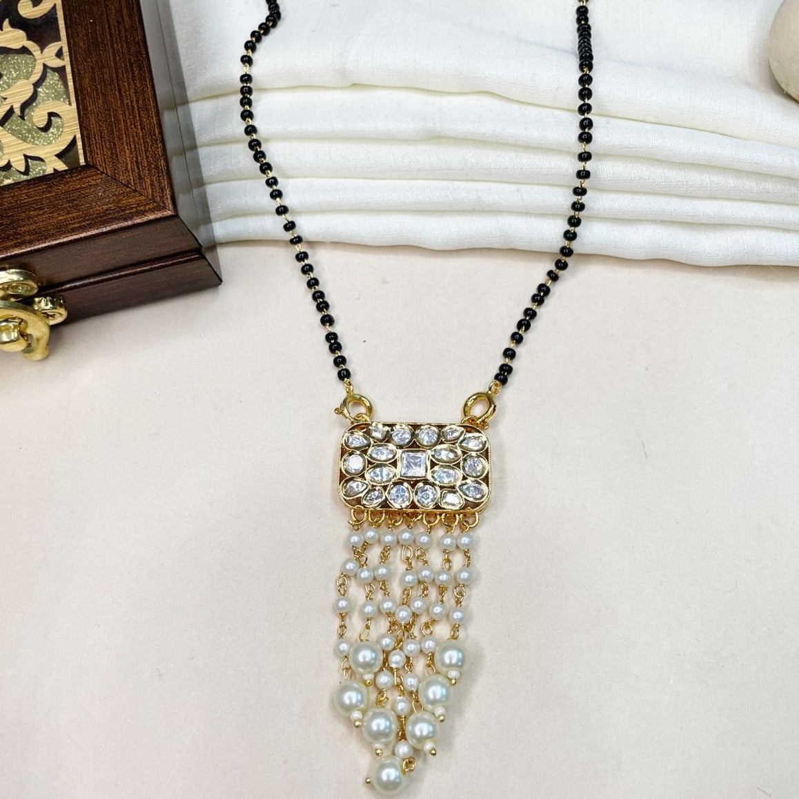 Enthralling Gold Polki Kundan Mangalsutra - Abdesignsjewellery