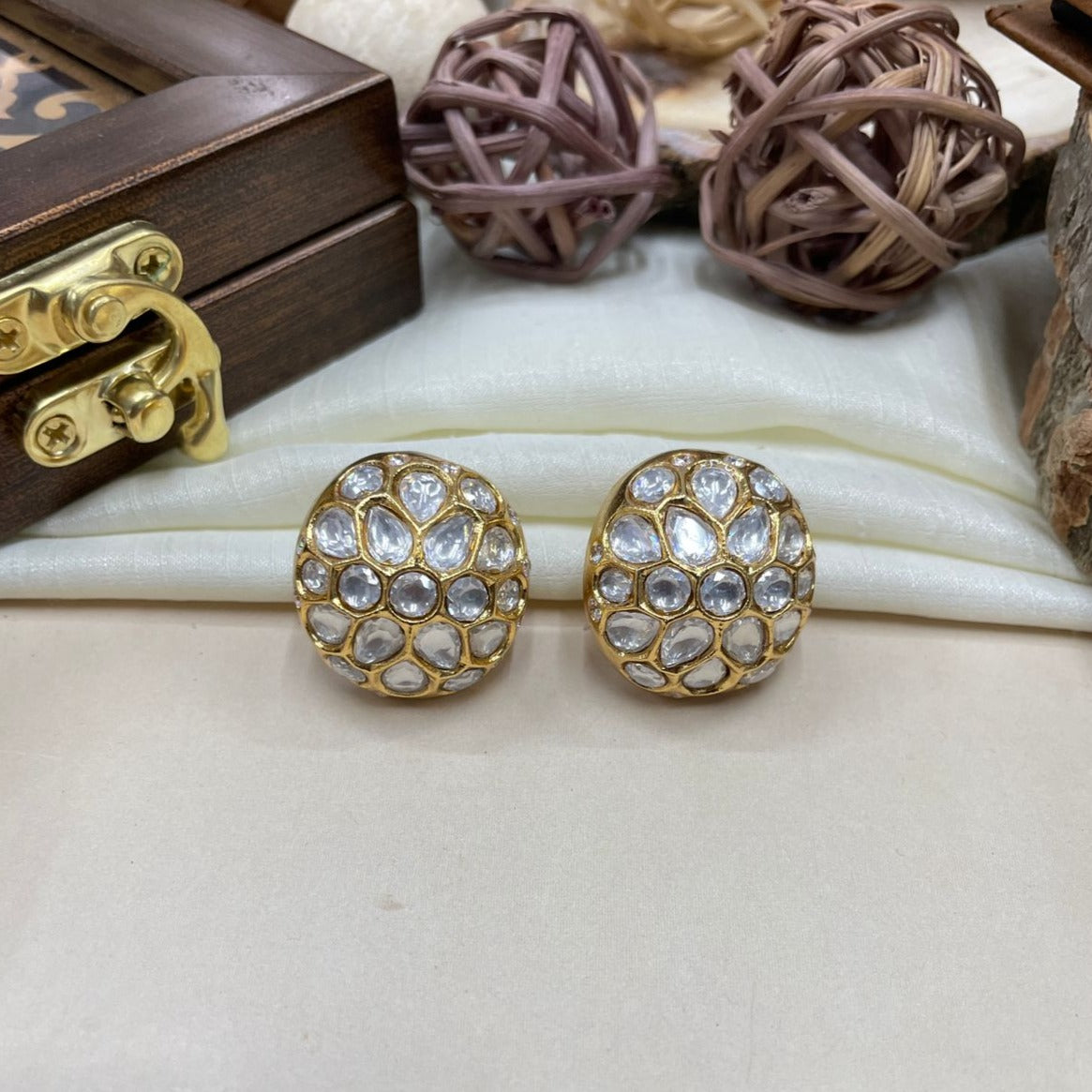 High Quality Gold Round Polki Earrings