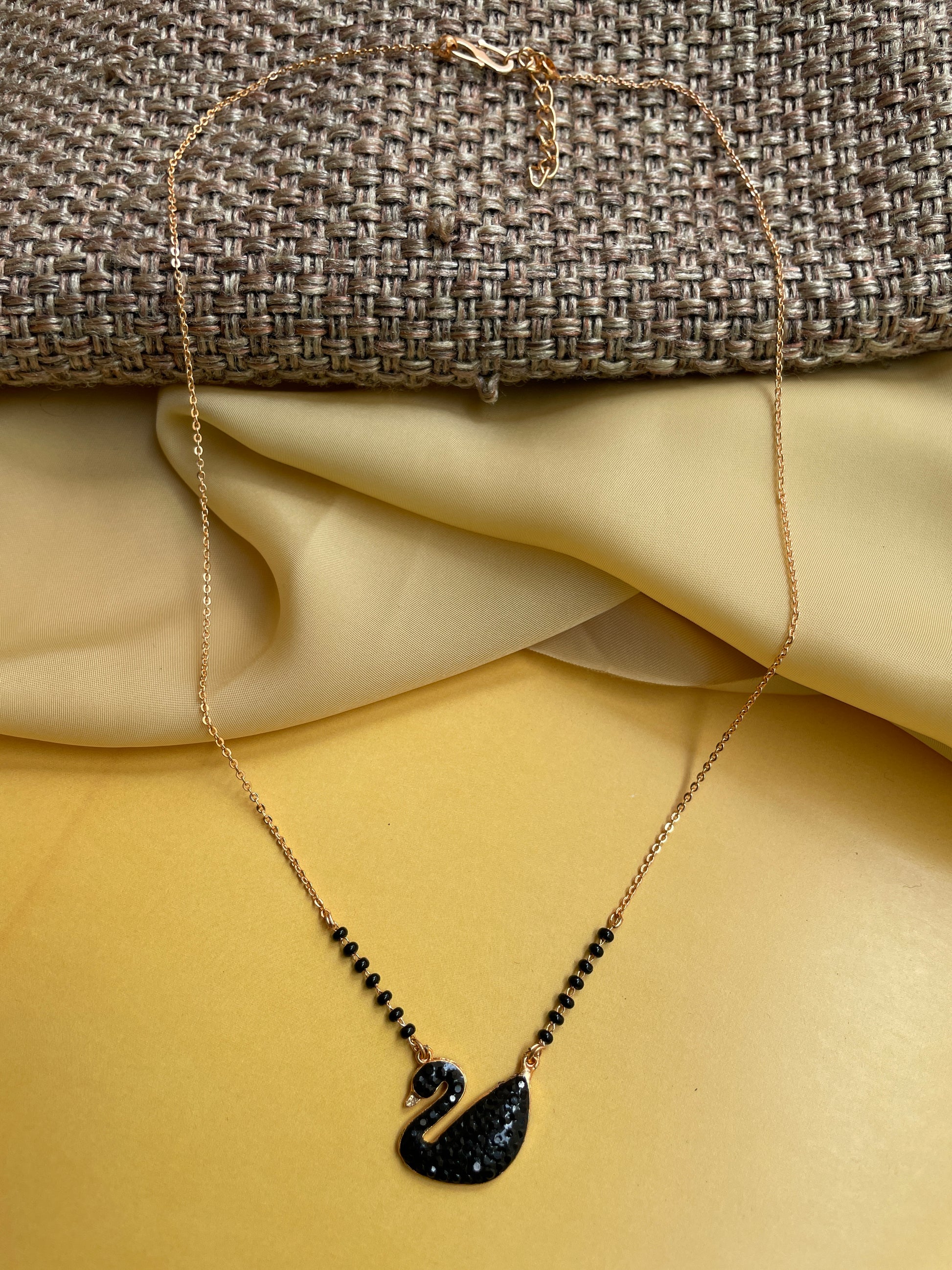 Black Swan Gold Mangalsutra - Abdesignsjewellery