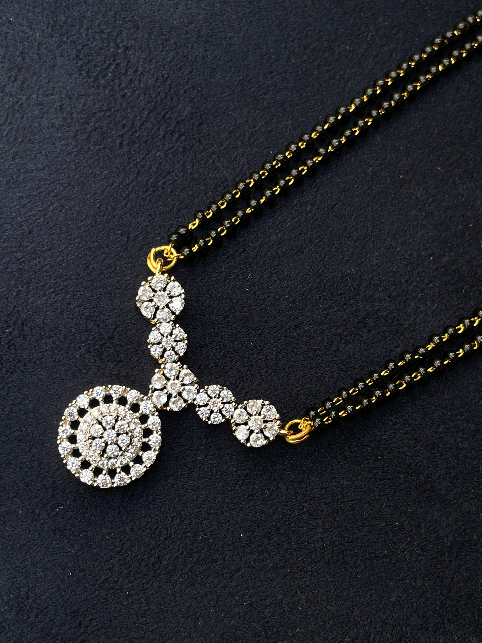 Disha Parmar Wedding Inspired Morden Gold Diamond Mangalsutra - Abdesignsjewellery